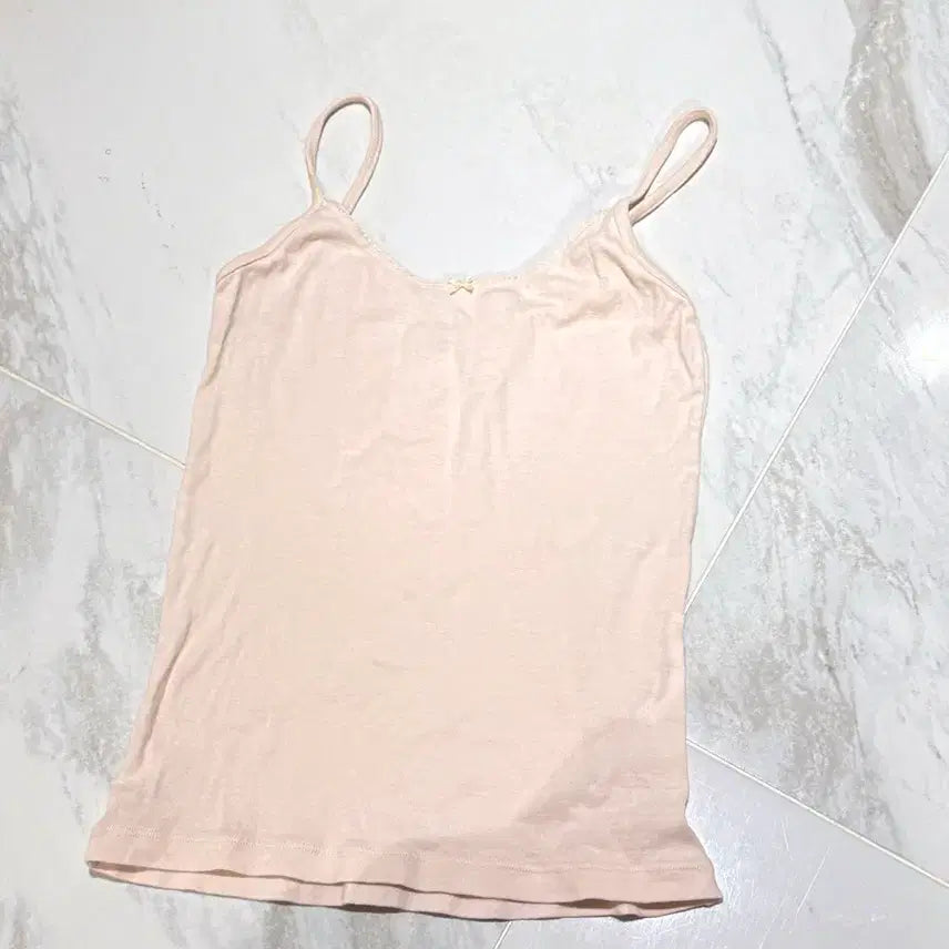 [BUNJANG] Brandy Melville Pink Ribbon Tank Top / 브랜디멜빌 핑크 리본 나시탑