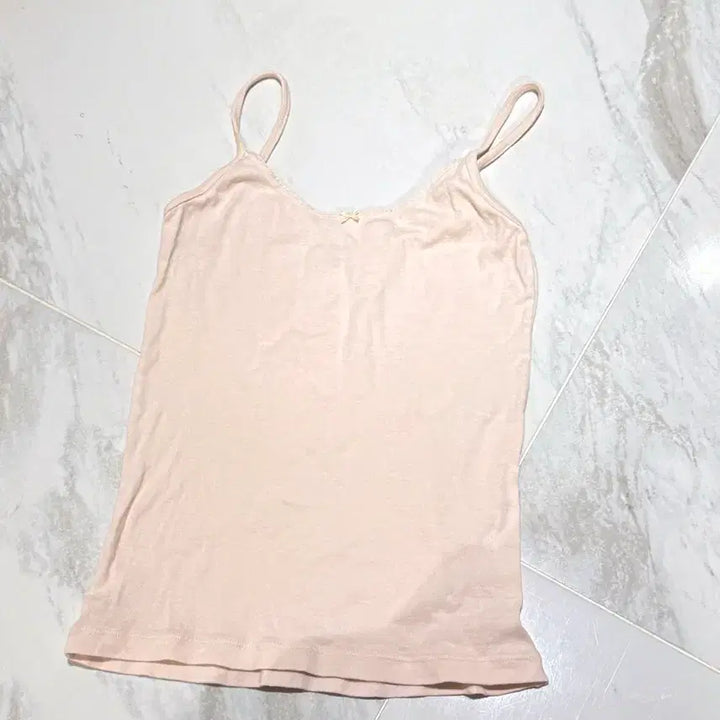 [BUNJANG] Brandy Melville Pink Ribbon Tank Top / 브랜디멜빌 핑크 리본 나시탑