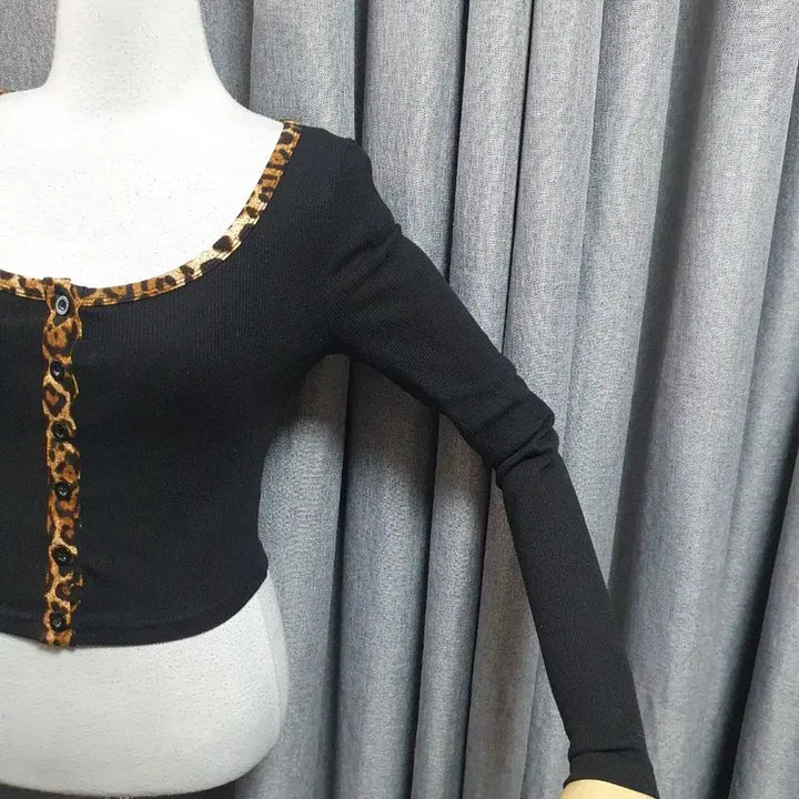 [BUNJANG] Leopard Color Block Body Cardigan / 레오파드 배색 바디 가디건