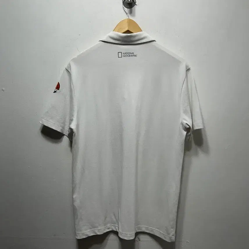 [BUNJANG] National Geographic White Polo Shirt (Size 100) / 내셔널지오그래픽 화이트 반팔 폴로티셔츠 100사이즈