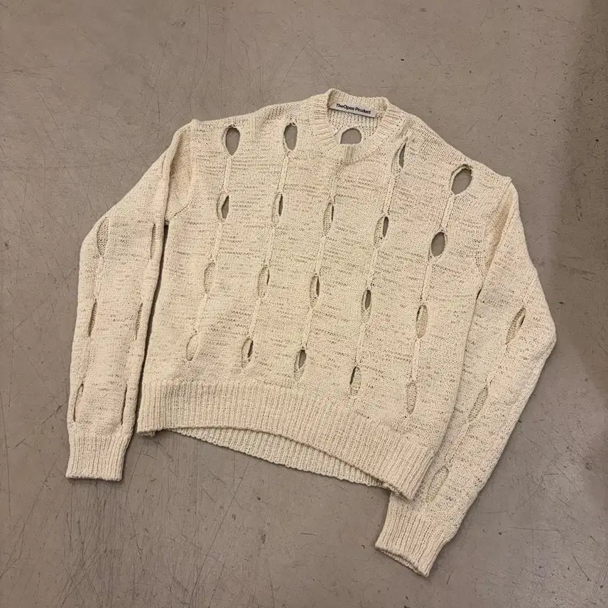 [BUNJANG] TheOpen Cutout Knit Sweater / TheOpen Product 컷아웃 니트 스웨터