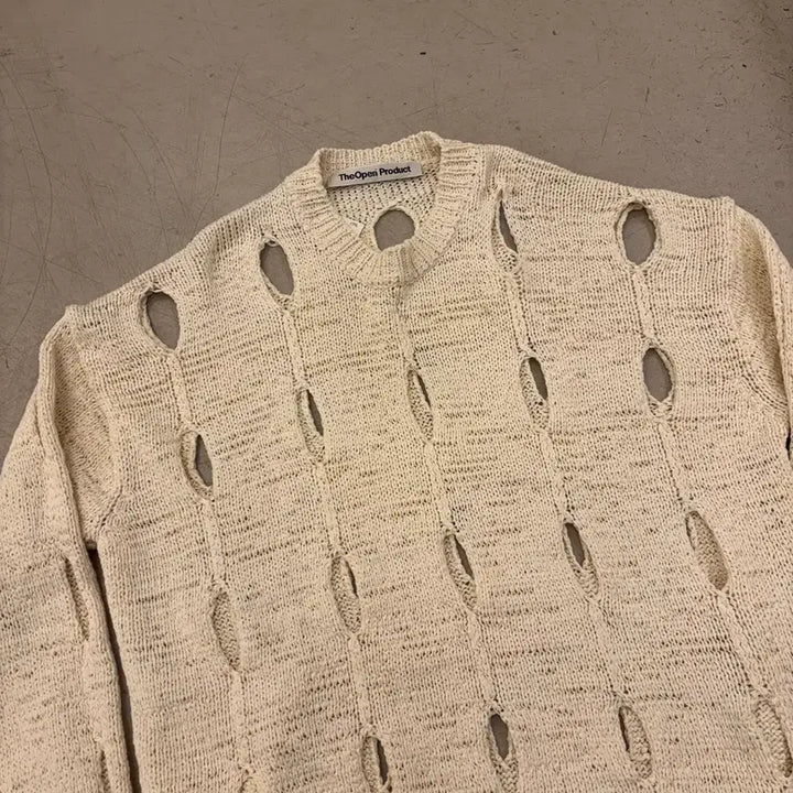 [BUNJANG] TheOpen Cutout Knit Sweater / TheOpen Product 컷아웃 니트 스웨터
