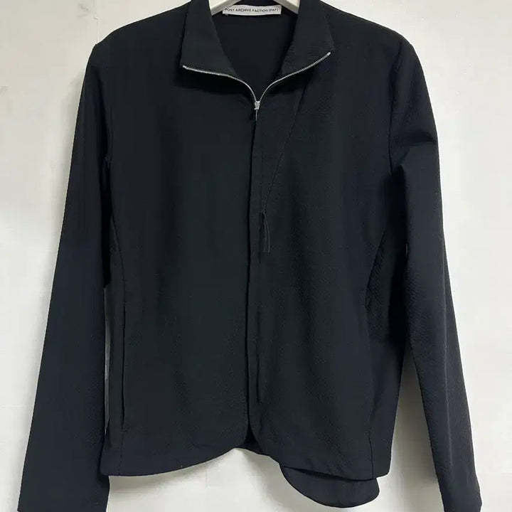 [SOLD OUT] (L) 포스트아카이브팩션 8.0 트랙 자켓 라이트