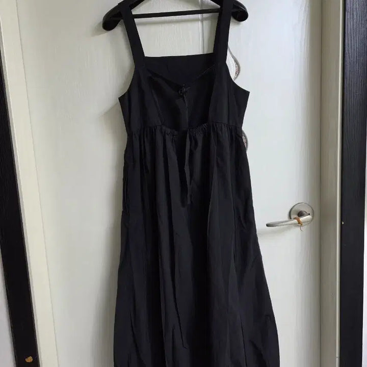 [BUNJANG] Juicy Judy Wrinkled Long Dress Black / 새거수준 쥬시쥬디  바스락  원피스
