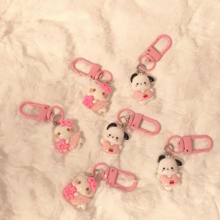[SOLD OUT] 포차코 &amp; 키티 핑크키링 커플템 우정템