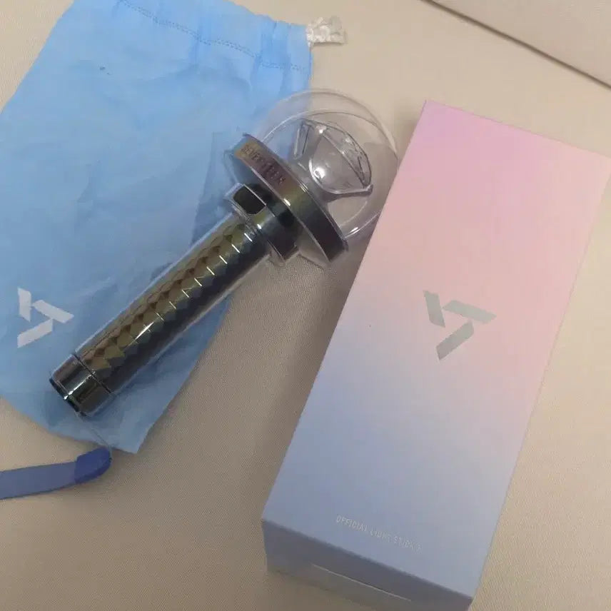 [BUNJANG] SEVENTEEN Official Carat Bong Ver.2 Light Stick / 세븐틴 캐럿봉 뉴뉴럿봉 응원봉