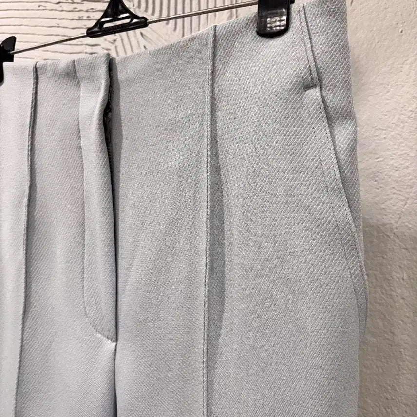 [BUNJANG] Manimor MONG Pleated Long Slim Pants / 매니모어몽 앞주름 롱 슬림팬츠