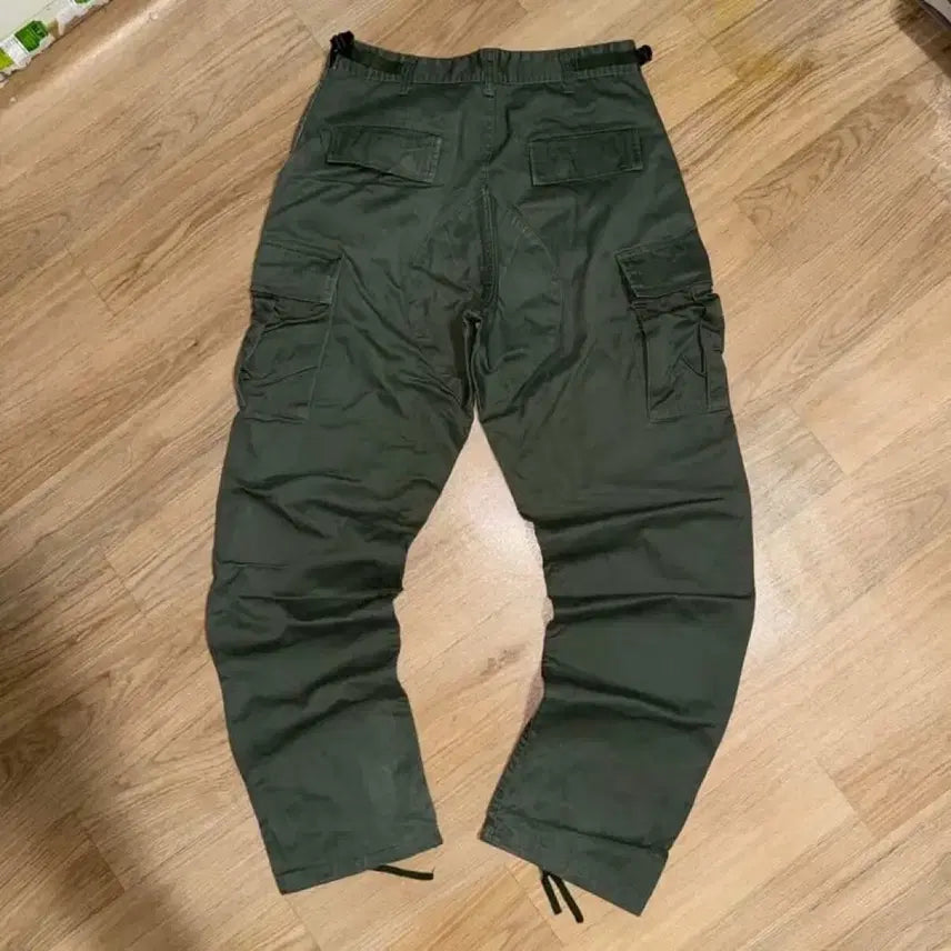 [BUNJANG] Military Style Cargo Pants / 카고 바지 국방색 밀리터리 스타일