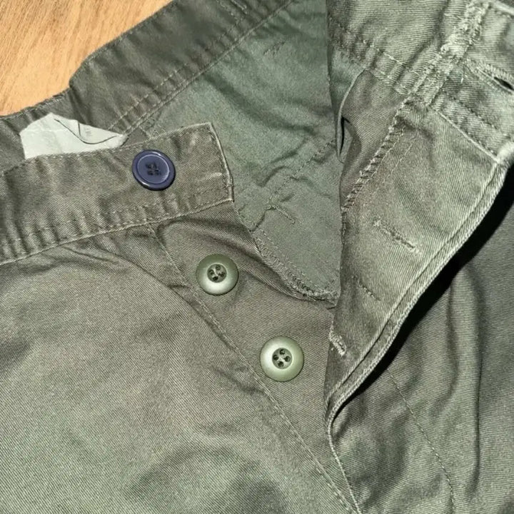 [BUNJANG] Military Style Cargo Pants / 카고 바지 국방색 밀리터리 스타일