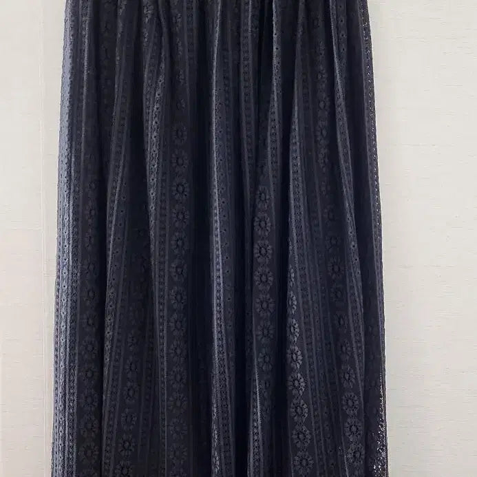 [BUNJANG] Pigment Lace Long Skirt / 피그먼트 레이스 스커트