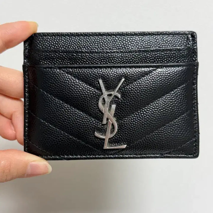 [BUNJANG] Saint Laurent Matelassé Silver Logo Card Wallet / 생로랑 마틀라세 은장 카드지갑