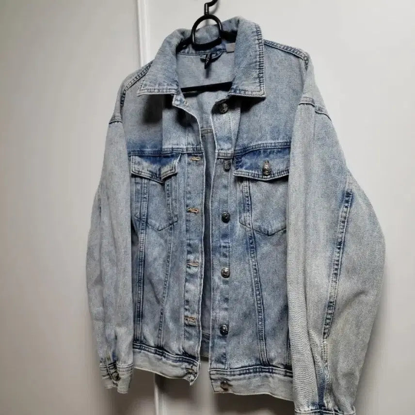 [SOLD OUT] H&amp;M 연청 데님 자켓 M 사이즈