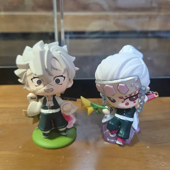 [BUNJANG] Pop Mart Uzui Tengen Figure (Unsealed) / 귀멸의 칼날 팝마트 우즈이 텐겐 (개봉)