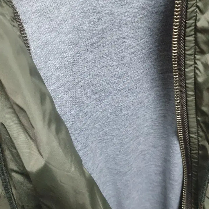 [BUNJANG] Khaki Hooded Zip-up Jacket / 안감 디테일 카키 후드집업