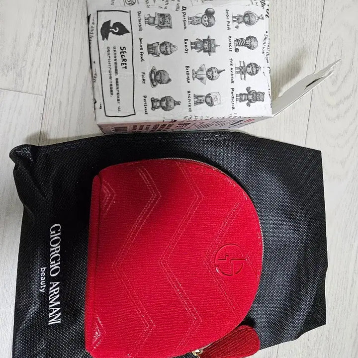 [BUNJANG] Giorgio Armani Pouch New / 조르지오 알마니 파우치 새상품