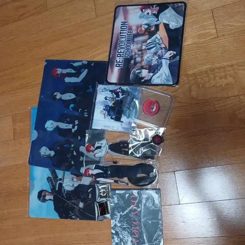 [SOLD OUT] 급전) 리레볼루션 스쿨라이프  굿즈 판매