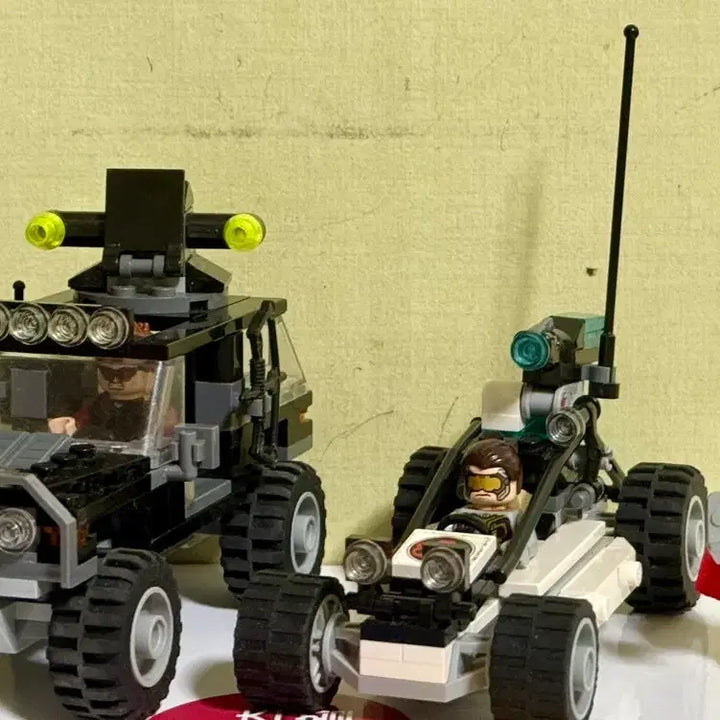[BUNJANG] LEGO Avengers Vehicle Set with 9 Minifigures / 레고 어벤져스 차량 5대+미니피규어 9개