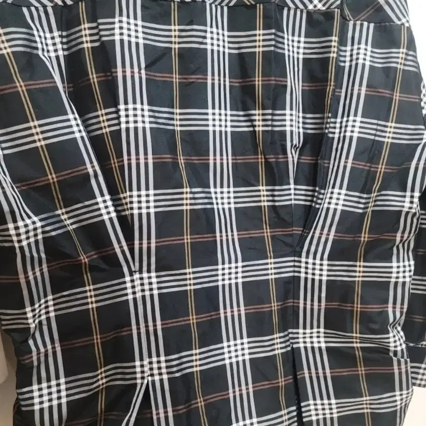 [BUNJANG] ZARA Plaid Pleated Blouse / 자라 체크 플리츠 블라우스