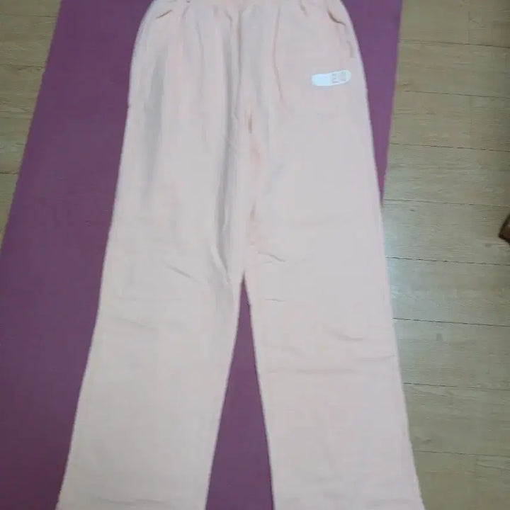 [BUNJANG] Apricot Training Pants / 살구색 트레이닝 바지