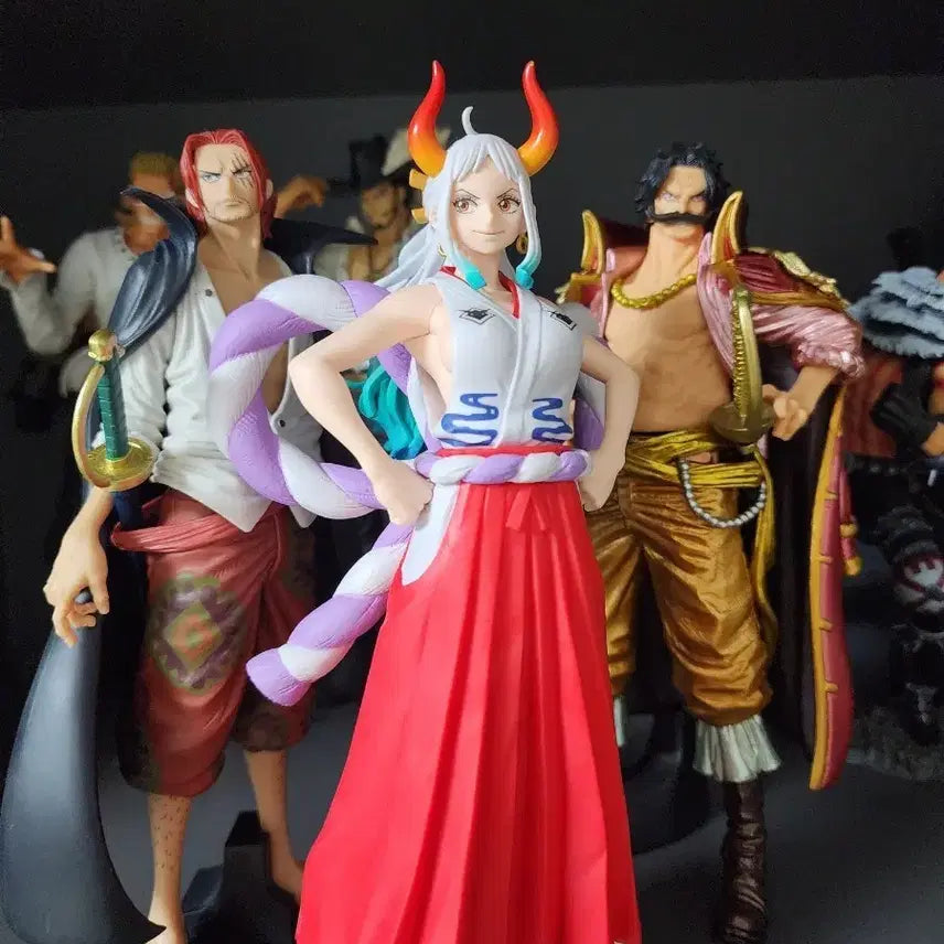 [BUNJANG] King of Artist Shanks Yamato Roger Figure Bundle Set / 킹오아 샹크스 야마토 로저 피규어 일괄 판매