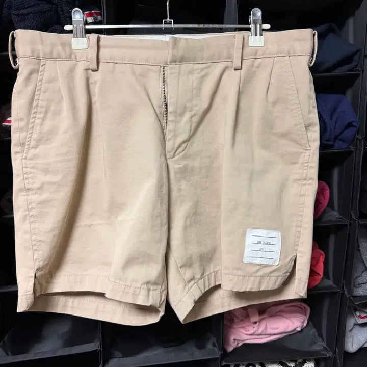 [BUNJANG] Thom Browne Shorts Size 2 / 톰브라운 반바지 2사이즈