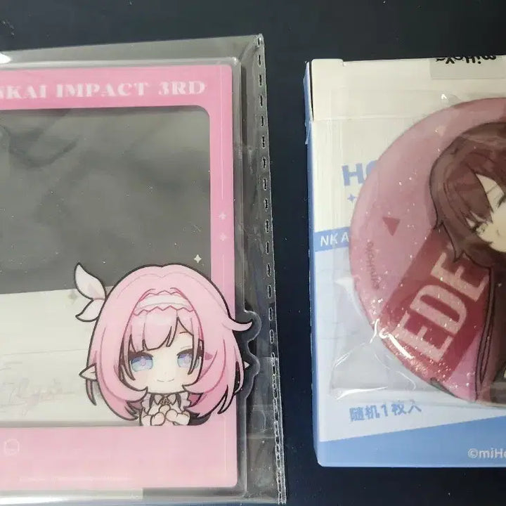 [BUNJANG] Honkai Impact 3 Elysia Acrylic, Eden Can Badge Bundle Set / 붕괴3 엘리시아 아크릴, 에덴 캔뱃지 판매합니다!