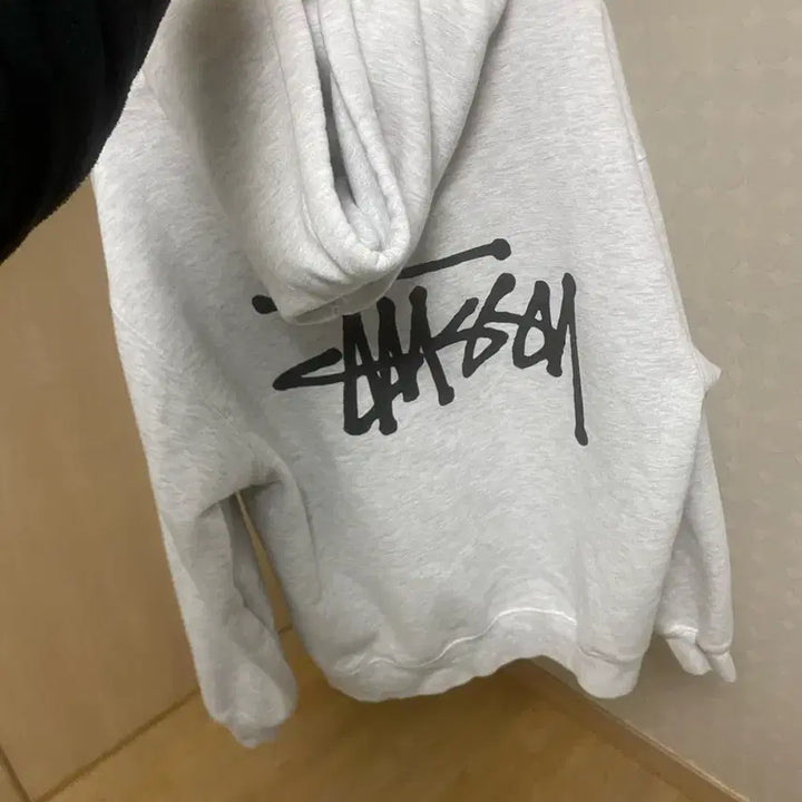 [BUNJANG] Stussy Hoodie / 스투시 후드티