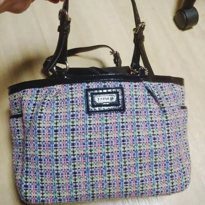 [BUNJANG] Coach Multicolor Tweed Tote Bag / 봄 트위드백 멀티컬러 코치 토트백 m