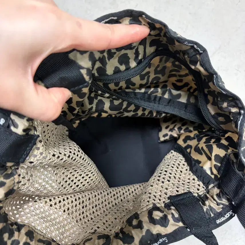 [BUNJANG] Supreme Mesh Backpack Small / 슈프림 메쉬 백팩 스몰