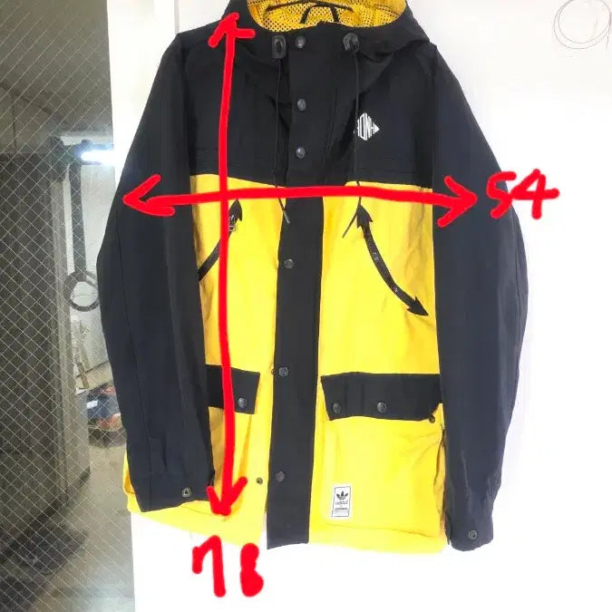 [BUNJANG] Neighborhood x Adidas Collaboration Jacket / 네이버후드x아디다스 콜라보 자켓 (95)