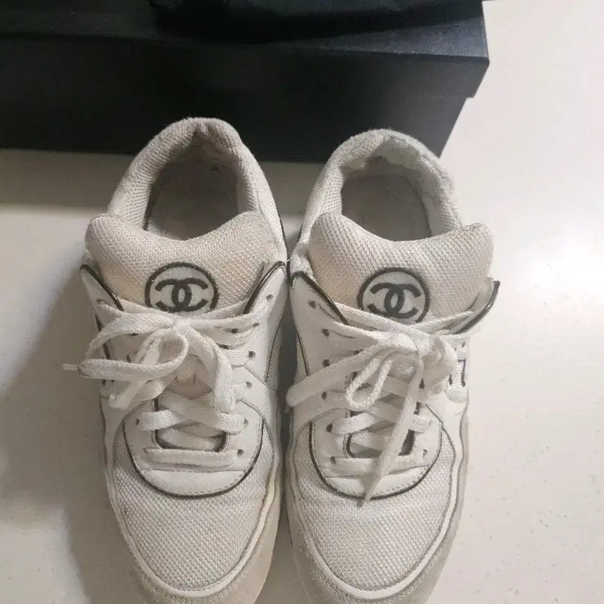 [BUNJANG] Chanel Cruise Sneakers / 37.5 샤넬 크루즈 스니커즈