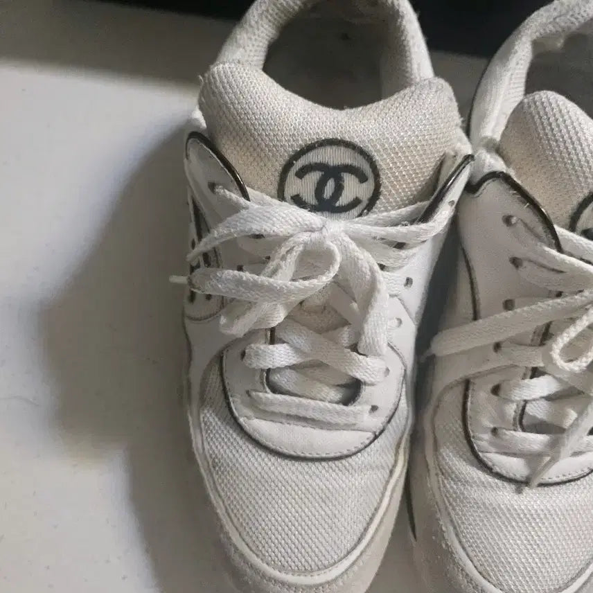 [BUNJANG] Chanel Cruise Sneakers / 37.5 샤넬 크루즈 스니커즈