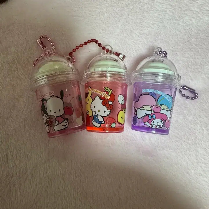 [BUNJANG] Sanrio Characters Tumbler Keychain / 산리오 캐릭터 컵 텀블러 키링