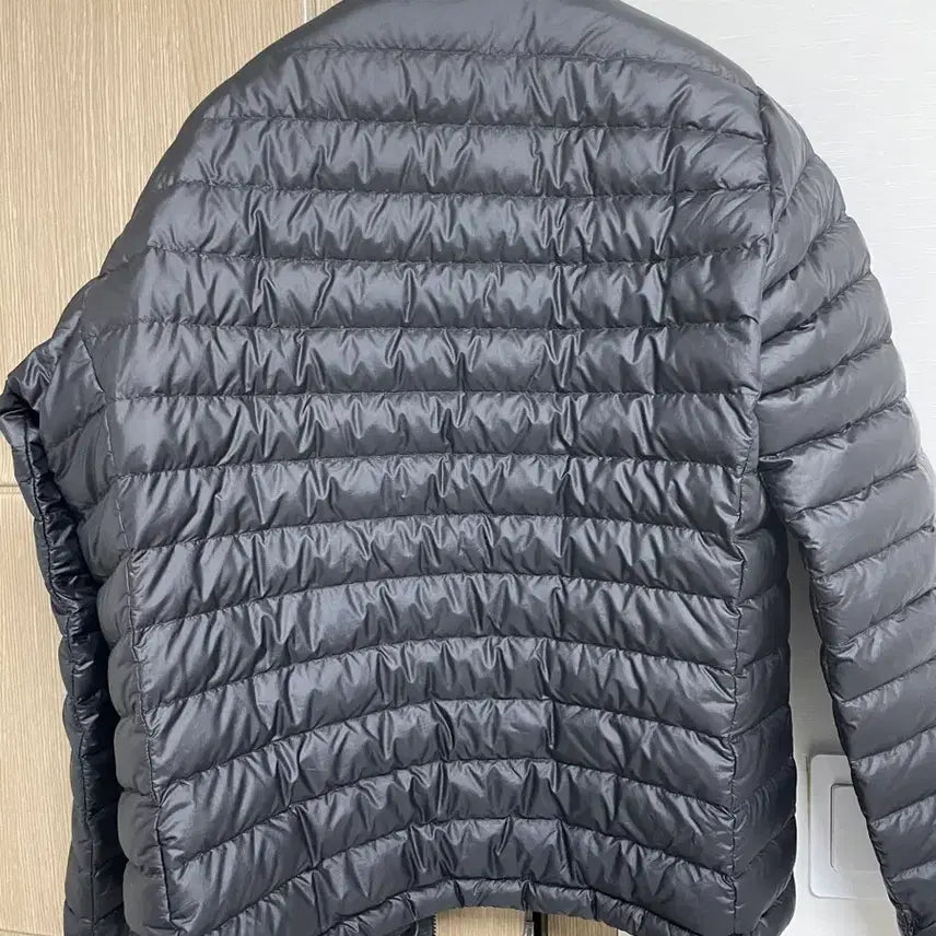 [BUNJANG] Patagonia Down Sweater Black Jacket / 파타고니아 다운스웨터 블랙