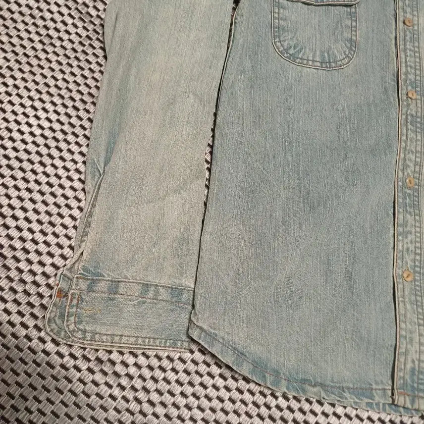 [BUNJANG] ZETTA Slim Fit Light Blue Denim Western Shirt / ZETTA(제타) 슬림핏 연청 데님 웨스턴 셔츠