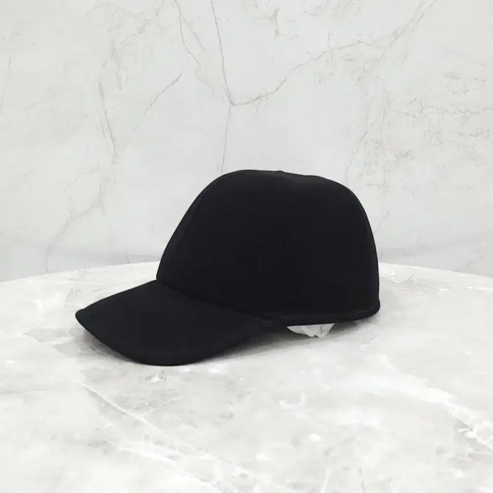[BUNJANG] Prada Triangle Logo Wool Baseball Cap L / 프라다 트라이앵글 삼각로고 울 볼캡 L 2HC249
