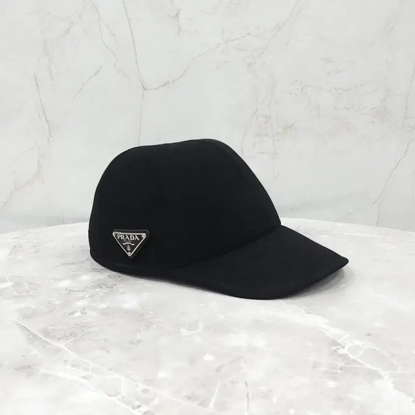 [BUNJANG] Prada Triangle Logo Wool Baseball Cap L / 프라다 트라이앵글 삼각로고 울 볼캡 L 2HC249