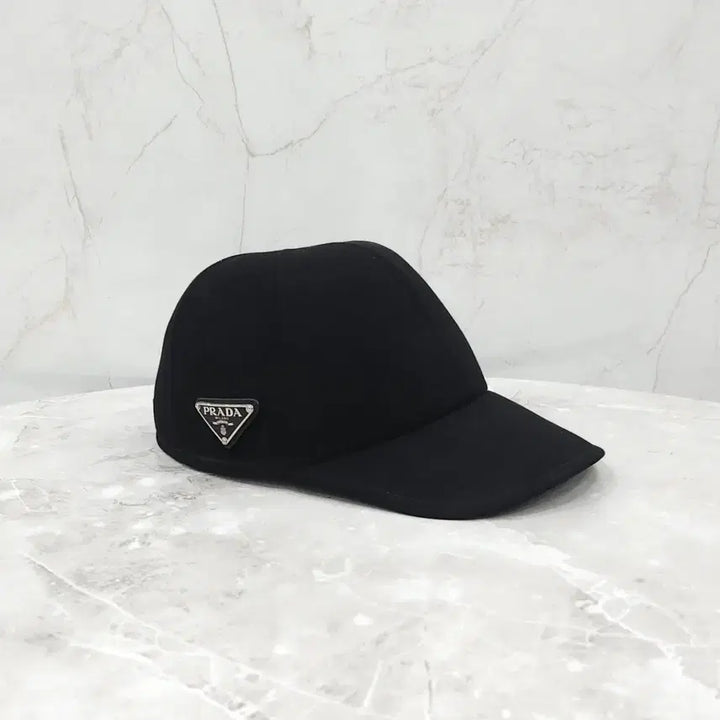 [BUNJANG] Prada Triangle Logo Wool Baseball Cap L / 프라다 트라이앵글 삼각로고 울 볼캡 L 2HC249