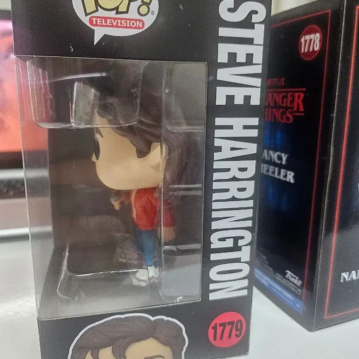 [BUNJANG] Funko Pop Stranger Things Steve Season 5 Figure / 펀코팝 기묘한이야기 스티브 5시즌 피규어