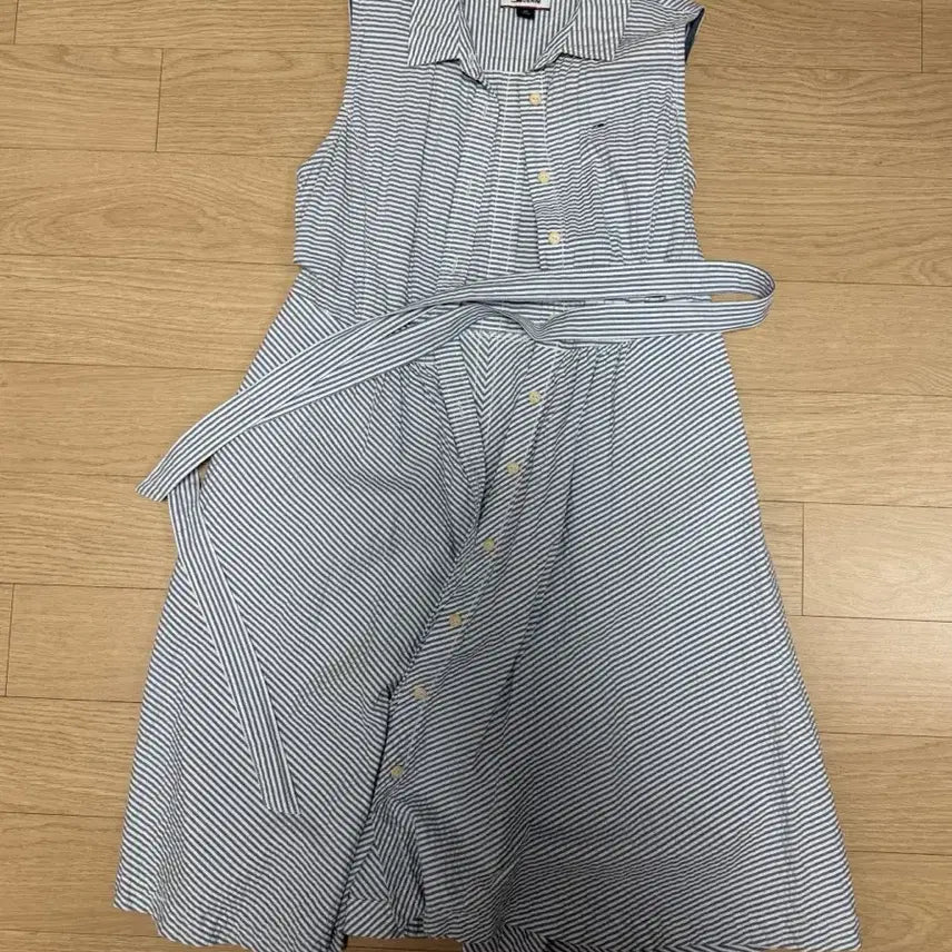 [SOLD OUT] 정품) 타미힐피거 스트라이프 셔츠 원피스 XS