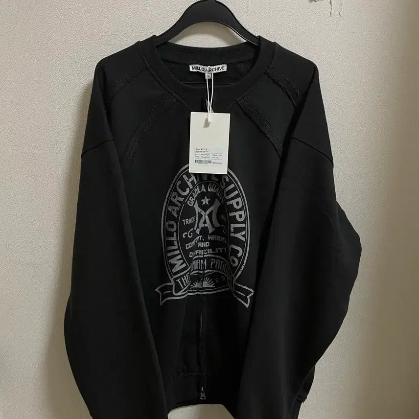 [SOLD OUT] 밀로 아카이브 데니쉬 볼드 집업 차콜(m)
