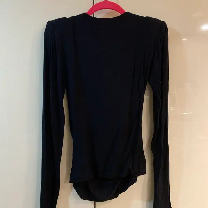 [BUNJANG] LeFansi Black Shirred Wrap T-shirt / 르팬시 블랙 셔링 랩 티셔츠