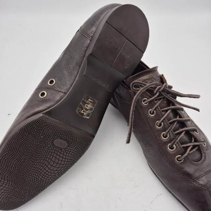 [BUNJANG] Prada Brown Leather Lace-Up Sneakers / 프라다 브라운 레더 레이스업 스니커즈