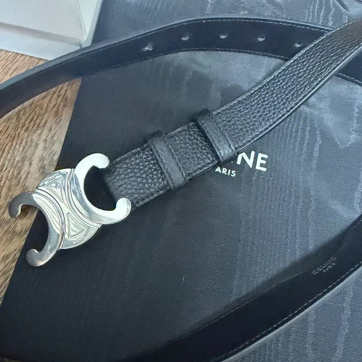 [BUNJANG] Celine Triomphe Belt 90 / 셀린느 트리온프 벨트