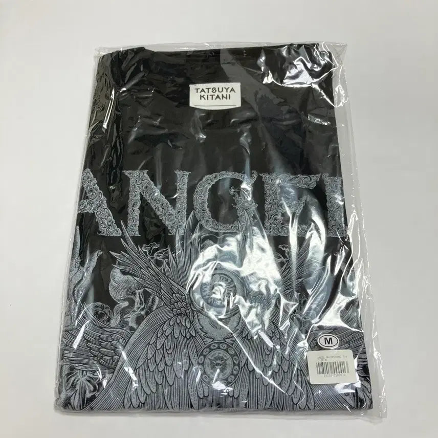 [BUNJANG] Tatsuya Kitani ANGEL WHISPERING T-shirt Black M / 키타니 타츠야 ANGEL WHISPERING 티셔츠 블랙 M 미개봉