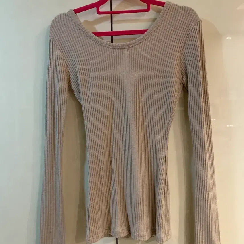 [BUNJANG] Munro Beige Ribbed Long Sleeve T-shirt / 먼로 베이지 골지 긴팔 티셔츠