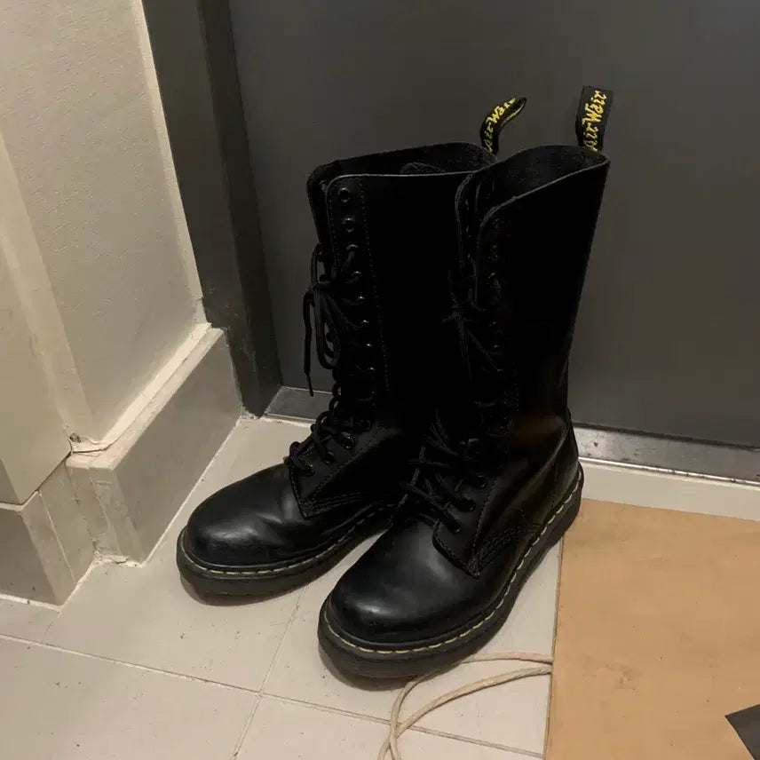 [BUNJANG] Dr. Martens Women&