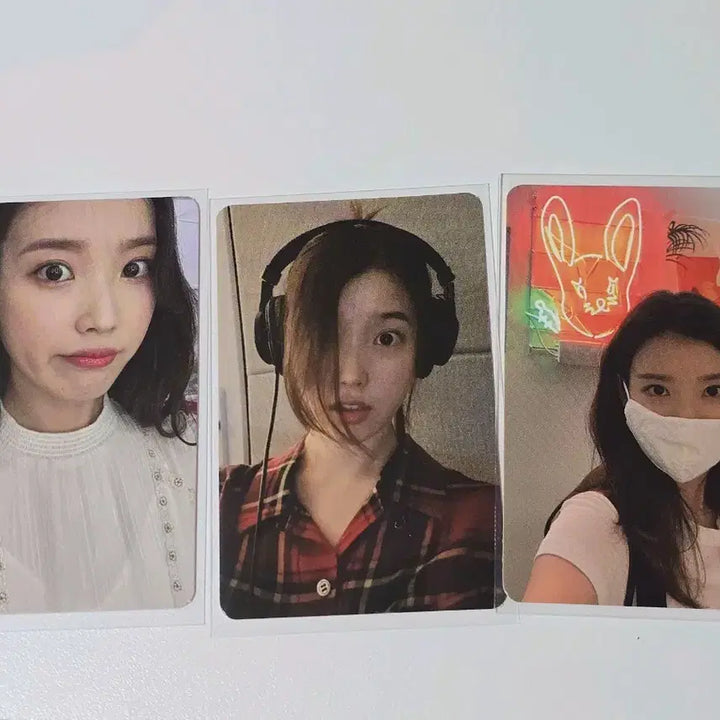 [BUNJANG] IU 4th Generation MD POB Photocard / 아이유 4기 md특전포카