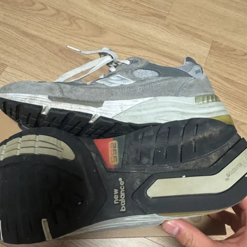 [BUNJANG] New Balance 992 Gray Sneakers / 뉴발란스 992 그레이 270 구형