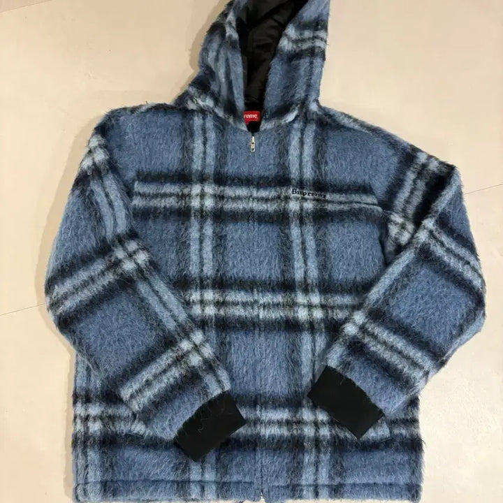 [BUNJANG] Supreme Alpaca Hooded Zip-up / 슈프림 알파카 후드집업